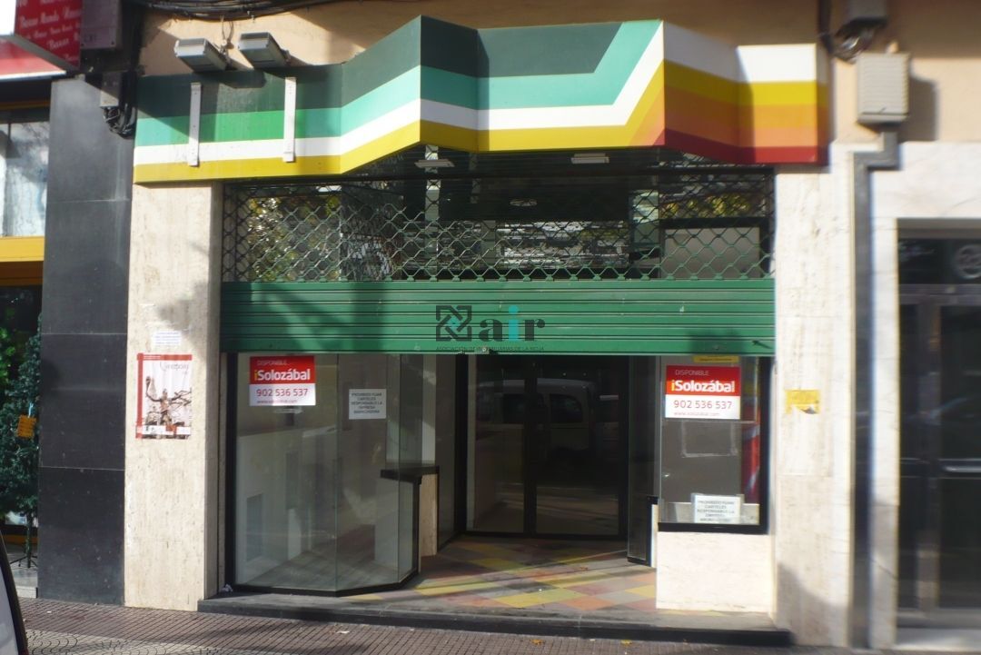 Local commercial dans Logroño, La Rioja à louer Photo de l’immeuble– Image 1 sur 2