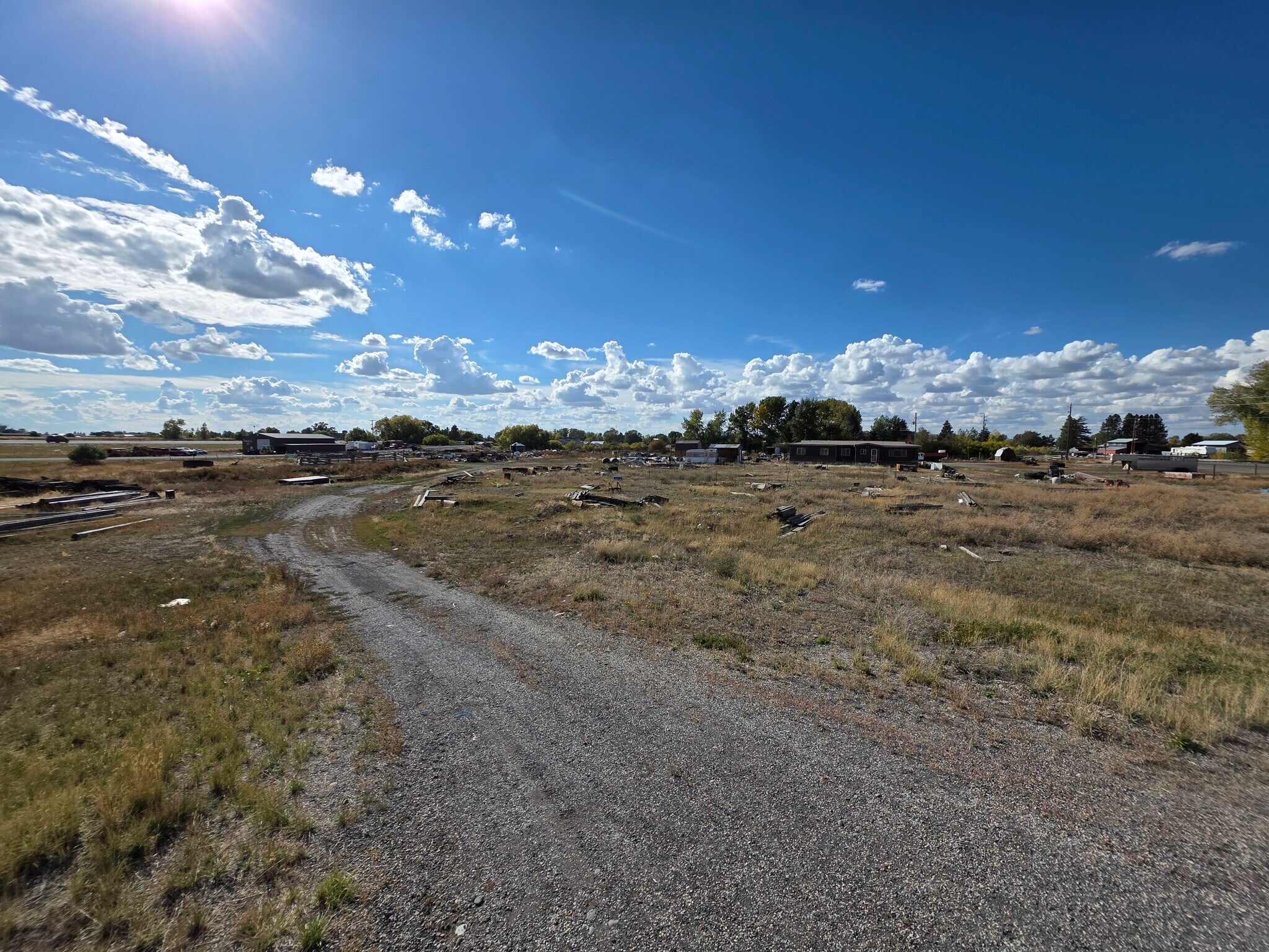 2588 E Yellowstone Hwy, Saint Anthony, ID à vendre Autre– Image 1 sur 10