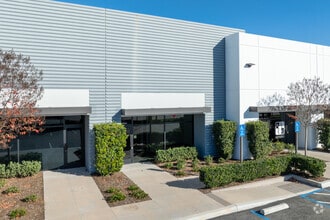 28202-28292 Airoso St, Rancho Mission Viejo, CA à louer Photo de l’immeuble– Image 2 sur 11