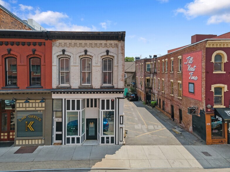 317 W Fayette St, Syracuse, NY à vendre - Photo de l’immeuble – Image 2 sur 66
