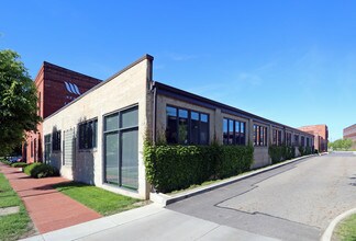 Plus de détails pour 285 Cozzins St, Columbus, OH - Bureau à louer