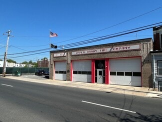Plus de détails pour 7241 W Chester Pike, Upper Darby, PA - Local d’activités à vendre