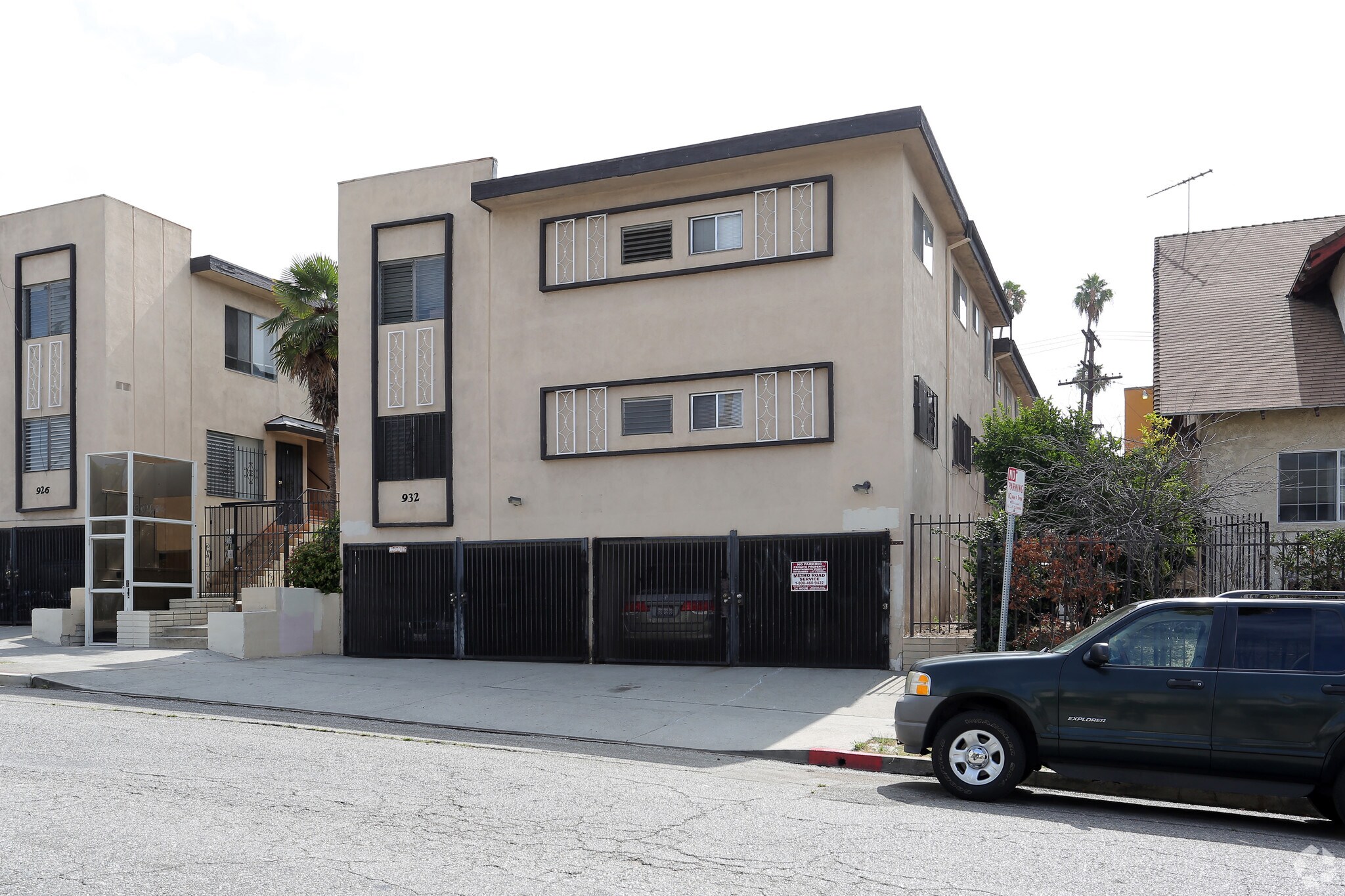 932 Fedora St, Los Angeles, CA à vendre Photo principale– Image 1 sur 11
