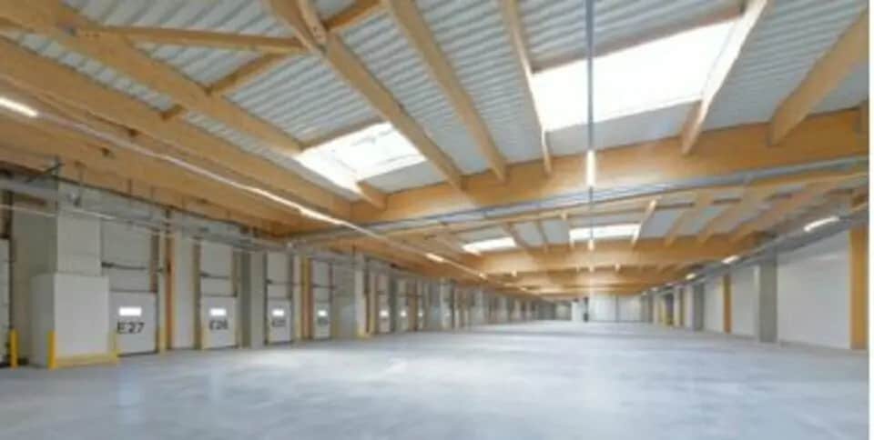 Bureau dans Corbas à louer - Photo intérieure – Image 2 sur 4