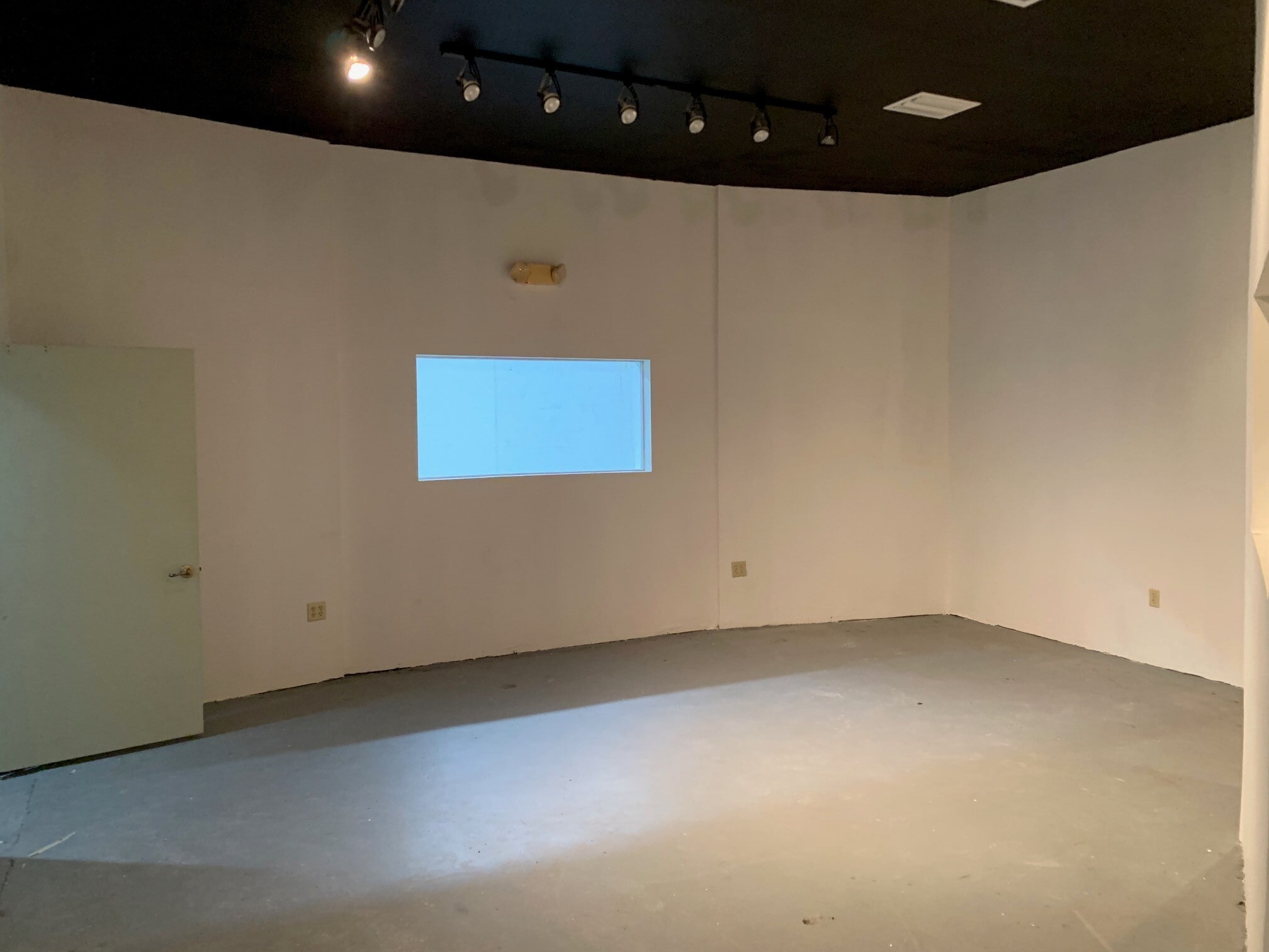 14200-14238 SW 136th St, Miami, FL à louer Photo intérieure– Image 1 sur 6