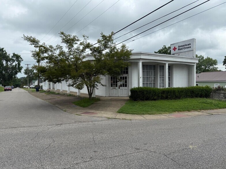 4201 Blackburn Ave, Ashland, KY à vendre - Photo de l’immeuble – Image 2 sur 23