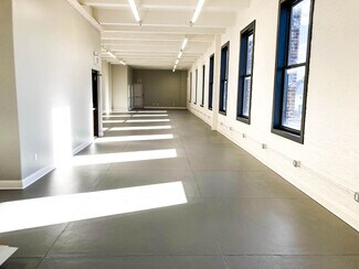 Plus de détails pour 145 Clove Rd, Staten Island, NY - Bureau à louer