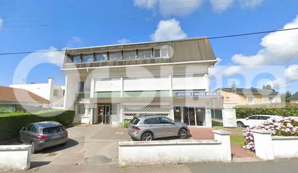 Local d’activités dans Le Havre à louer - Photo de l’immeuble – Image 2 sur 11
