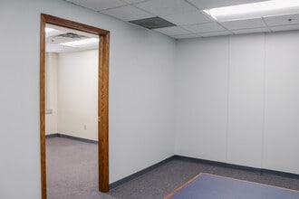 77 Monroe Center St NW, Grand Rapids, MI à louer Photo intérieure– Image 2 sur 4