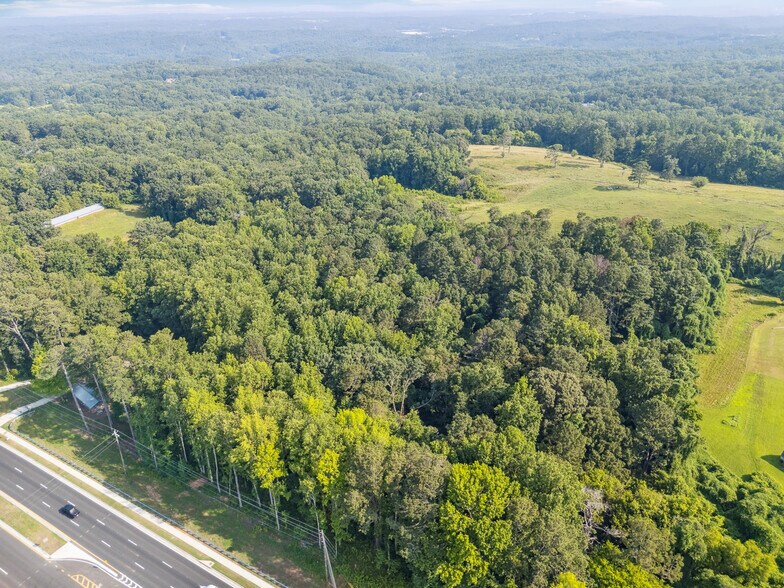 00 Cumming Hwy, Canton, GA à vendre - Photo de l’immeuble – Image 3 sur 10