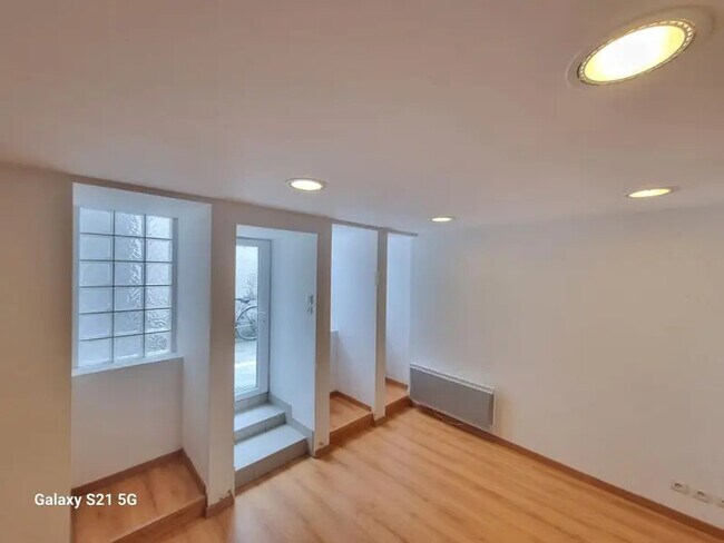 Plus de détails pour Local commercial à vendre