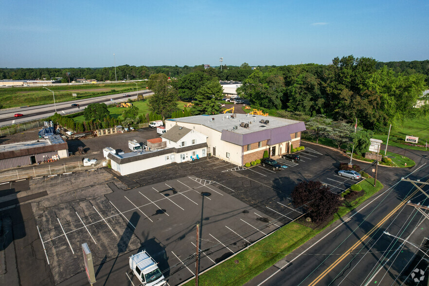 2605 Durham Rd, Bristol, PA à louer - Aérien – Image 2 sur 11