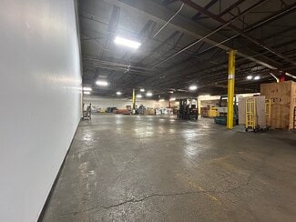 Plus de détails pour 8338 Austin Ave, Morton Grove, IL - Industriel/Logistique à louer