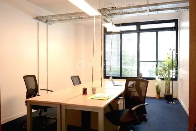 Espace de coworking dans Paris à louer - Photo intérieure – Image 3 sur 5