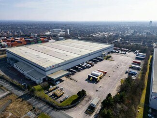 Plus de détails pour Fraser Pl, Manchester - Industriel/Logistique à louer