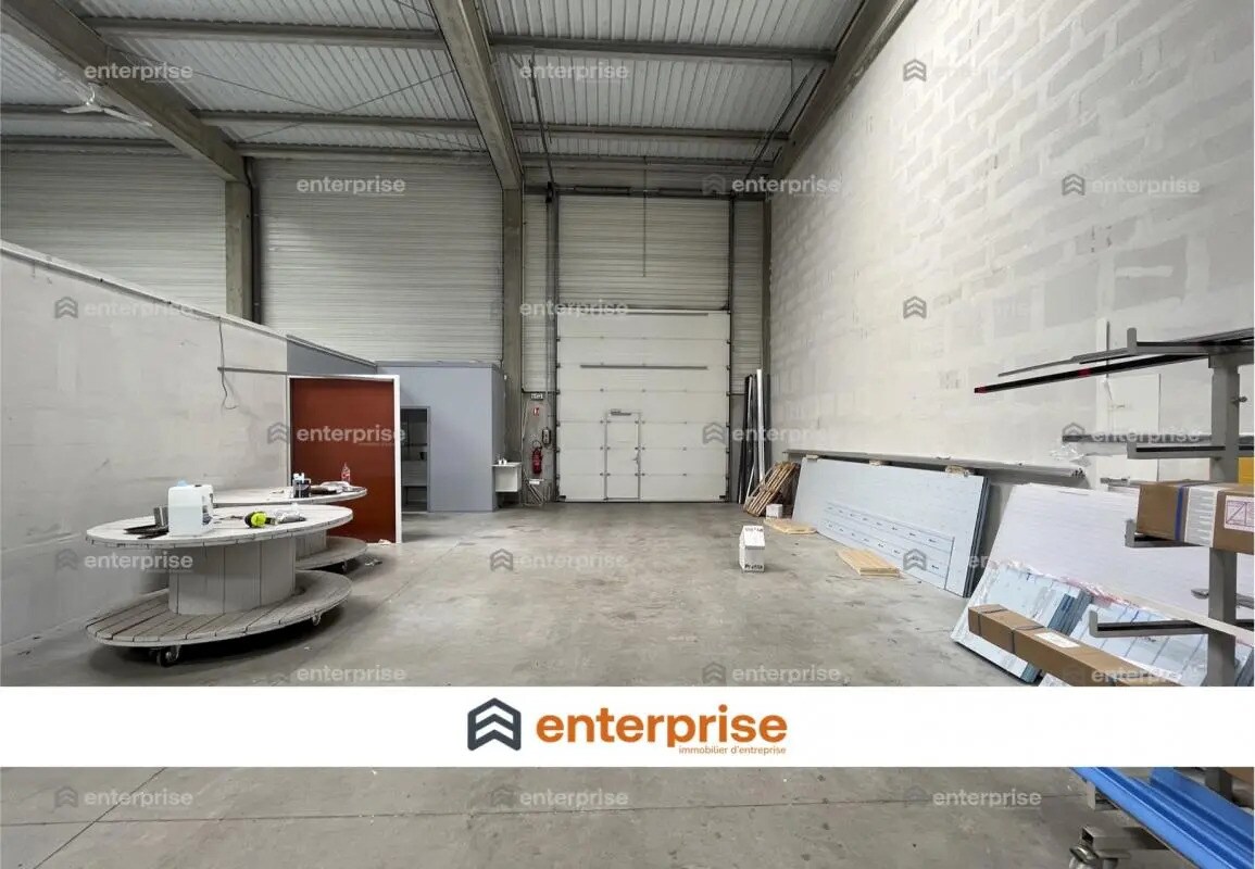 Bureau dans Hallennes-lez-Haubourdin à louer Photo intérieure– Image 1 sur 3