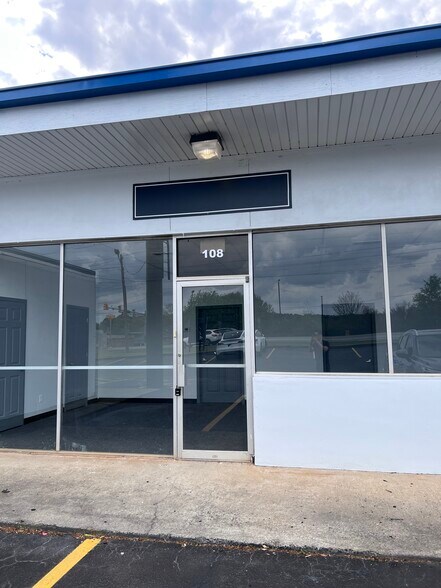 5042 S Atlanta Rd SE, Atlanta, GA à louer - Photo de l’immeuble – Image 2 sur 8