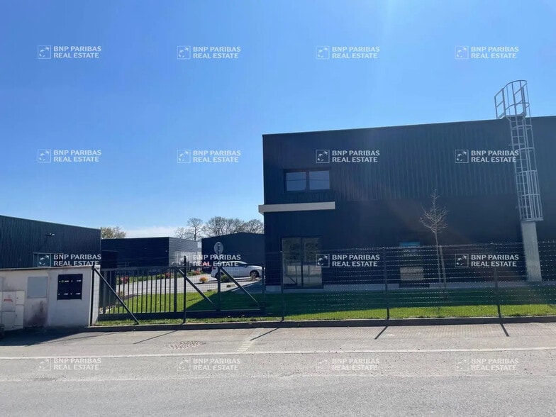 6 A Rue Du Plessis Beuscher, Châteaubourg à vendre - Photo de l’immeuble – Image 2 sur 11