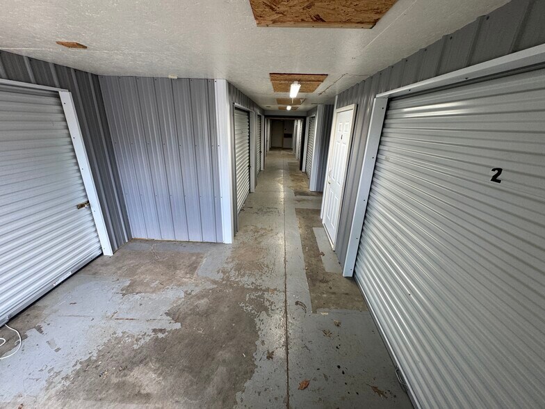 701 Temple St, Central City, KY à vendre - Photo de l’immeuble – Image 3 sur 16