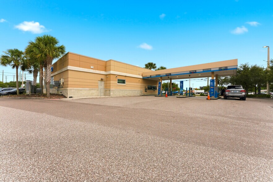30500 US Highway 19 N, Palm Harbor, FL à vendre - Photo de l’immeuble – Image 2 sur 4