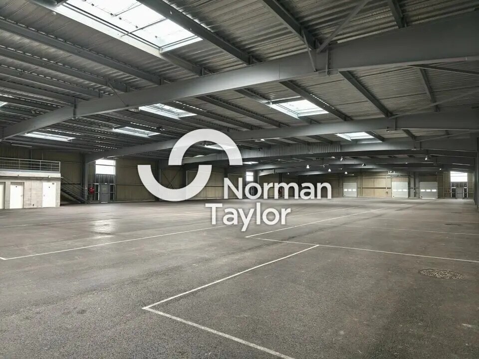 Industriel/Logistique dans Mouguerre à louer Photo intérieure– Image 1 sur 9