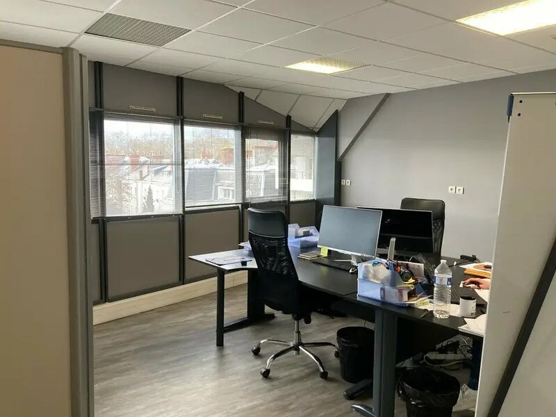 17 Rue De La Dolve, Tours à vendre Photo de l’immeuble– Image 1 sur 6