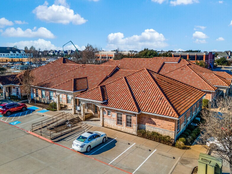 1809 Golden Trl, Carrollton, TX à louer - Photo de l’immeuble – Image 2 sur 8