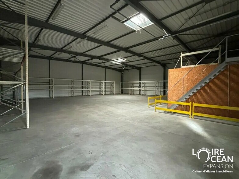Local d’activités dans Ancenis-Saint-Géréon à louer - Photo intérieure – Image 2 sur 4