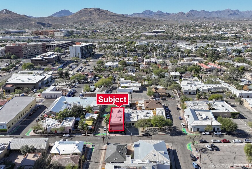 215 N Court Ave, Tucson, AZ à vendre - Photo de l’immeuble – Image 2 sur 3