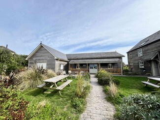 Plus de détails pour Barnett Way, Bryher - Local commercial à louer