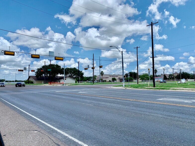 4300 N Shary Rd, Palmhurst, TX à vendre - Photo de l’immeuble – Image 2 sur 10