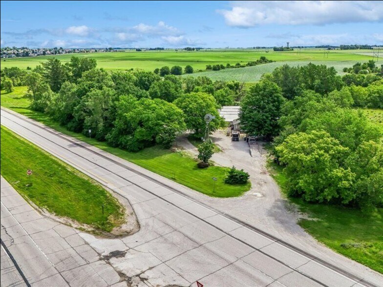 2005 NE Hubbell Ave, Bondurant, IA à vendre - Aérien – Image 2 sur 10