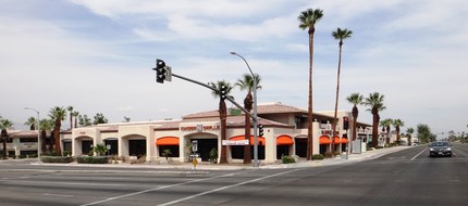 74040 Highway 111, Palm Desert, CA à louer Photo de l’immeuble– Image 1 sur 5