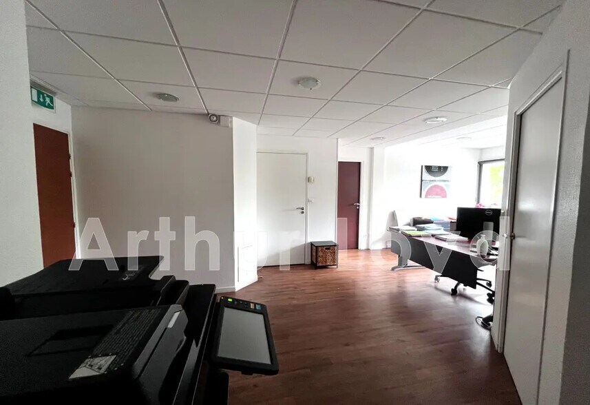 Bureau dans Caen à louer - Photo intérieure – Image 3 sur 4