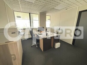 Bureau dans Compiègne à vendre Photo intérieure– Image 2 sur 3