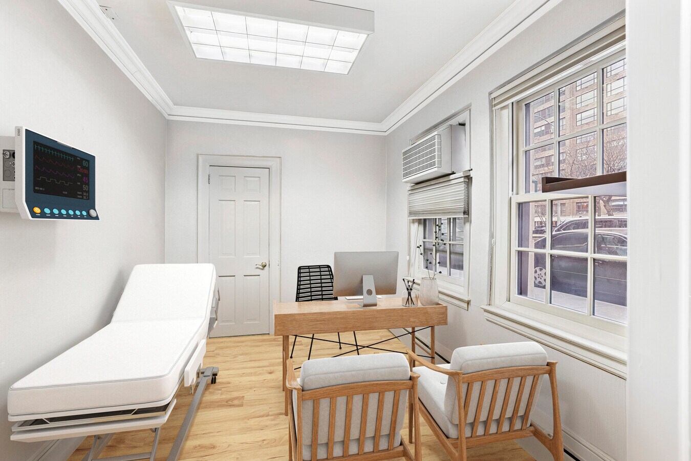 1035 Park Ave, New York, NY 10028 - Lot 1 -  - Photo intérieure - Image 2 of 4