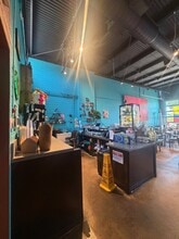 2040 E Imperial Ave, San Diego, CA à louer Photo intérieure– Image 1 sur 4