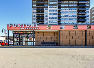 Plus de détails pour 45 Richmond St W, Oshawa, ON - Local commercial à vendre