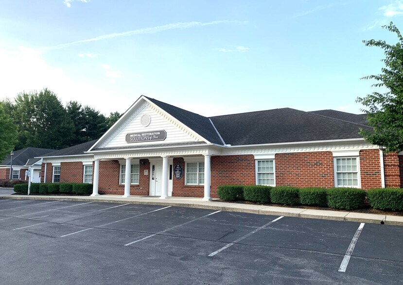 68 N High St, New Albany, OH à louer - Photo de l’immeuble – Image 1 sur 4