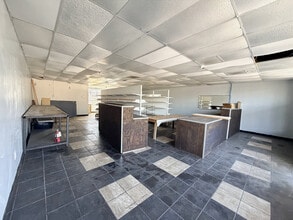 7013 N Shepherd Dr, Houston, TX à louer Photo intérieure– Image 2 sur 2