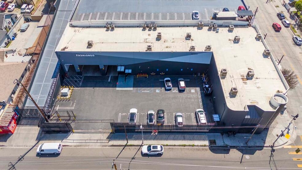 2250 Maple Ave, Los Angeles, CA à louer - Aérien – Image 2 sur 12
