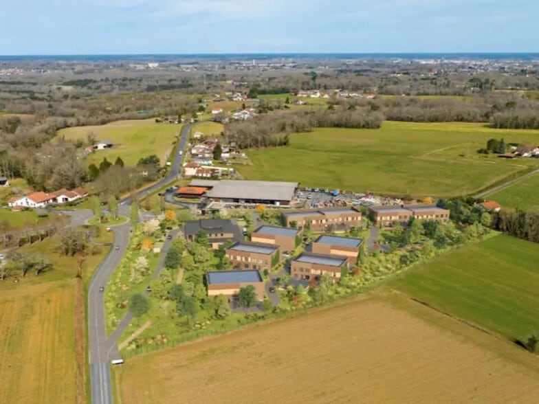 Local d'activités dans Bénesse-lès-Dax à vendre - Photo de l’immeuble – Image 1 sur 6