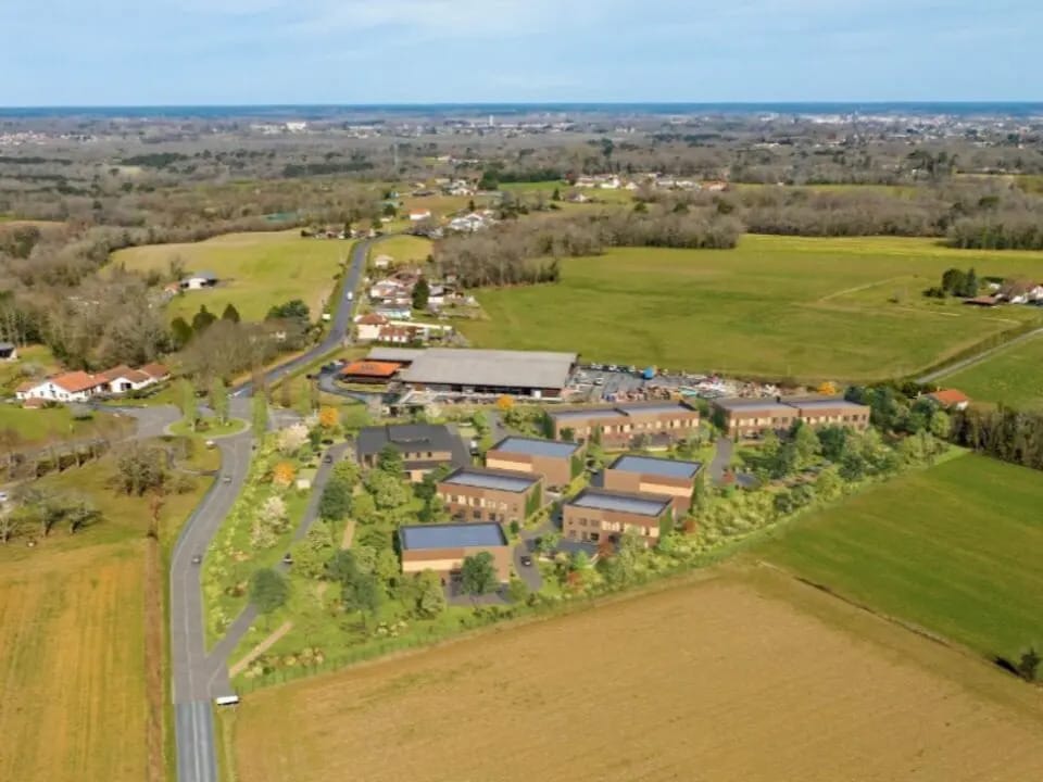 Local d'activités dans Bénesse-lès-Dax à vendre Photo de l’immeuble– Image 1 sur 7