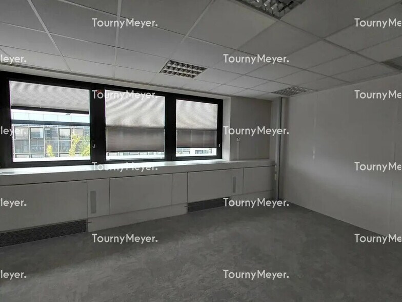 Bureau dans Nantes à louer - Photo de l’immeuble – Image 2 sur 8