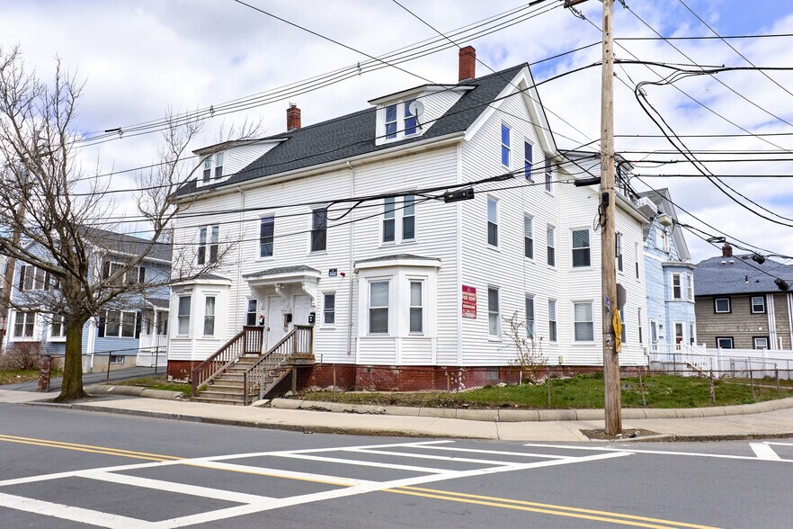 133-135 Chestnut St, Lynn, MA à vendre - Photo de l’immeuble – Image 1 sur 15