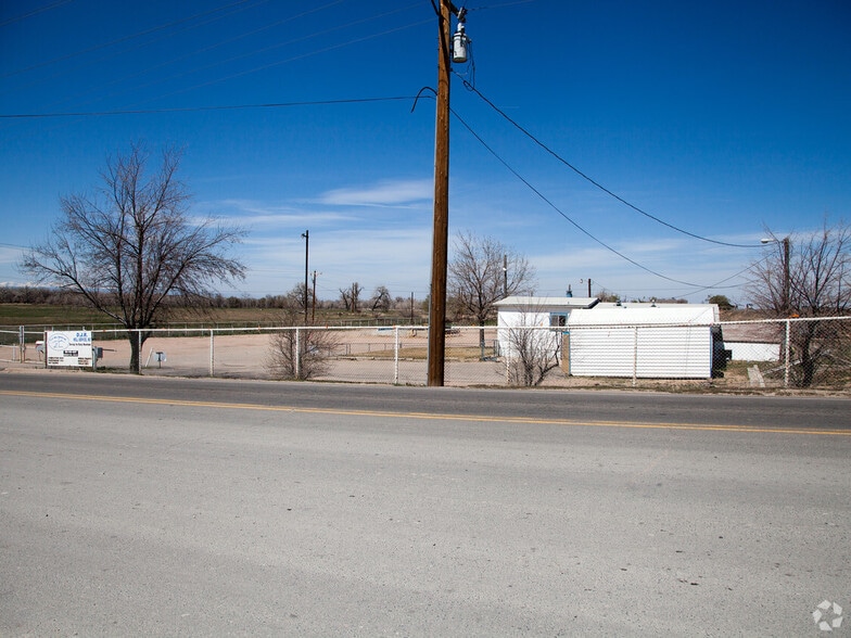 12563 County Road 6, Brighton, CO à louer - Photo de l’immeuble – Image 2 sur 4