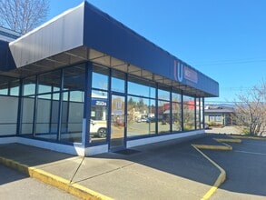 470 Puntledge Rd, Courtenay, BC à louer Photo de l’immeuble– Image 1 sur 14