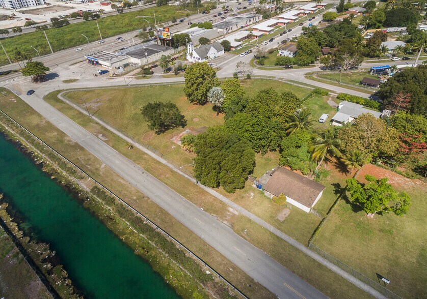 27000 SW 145th Avenue Rd, Naranja, FL à vendre - Photo de l’immeuble – Image 2 sur 6