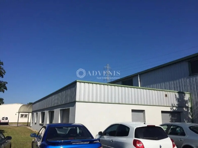Local d'activités dans Duttlenheim à vendre - Photo de l’immeuble – Image 2 sur 7