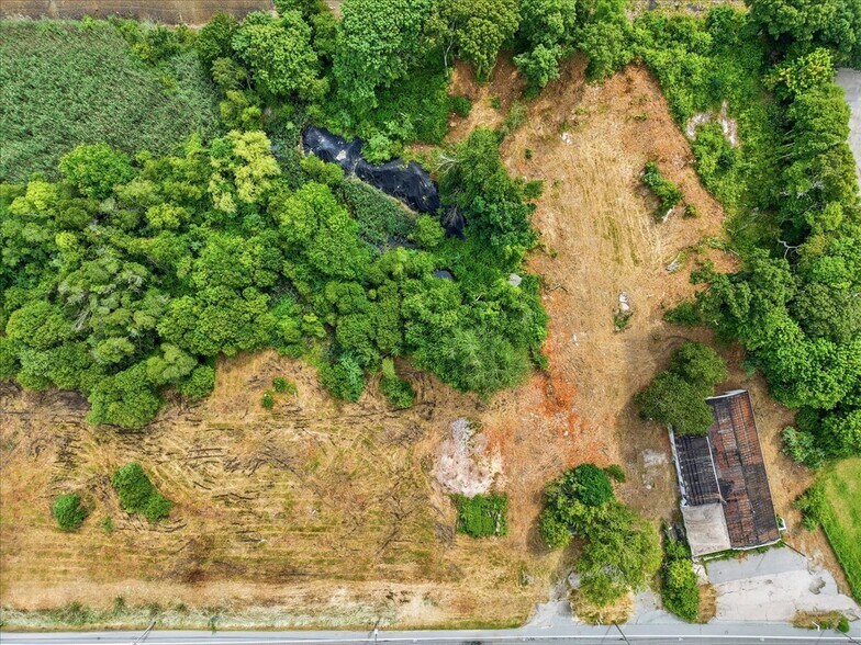 16 Stonington Rd, Mystic, CT à vendre - Photo de l’immeuble – Image 2 sur 34